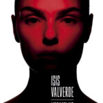 Isis Valverde lança livro em homenagem à mãe