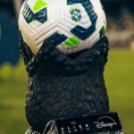 Estádio Nilton Santos recebe Invasão Alienígena em ação de “Alien: Earth” durante jogo entre Botafogo e Palmeiras