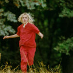 'Desconhecidos', com Willa Fitzgerald, chega ao catálogo do Telecine no streaming