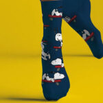 Peanuts anuncia nova parceria com a Cia da Meia para coleção especial do Snoopy e sua turma