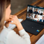 Positivo lança notebook com Minitela interativa