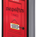 O escape room que cabe na palma da mão: Escape 60' lança livro 'Enigmático'