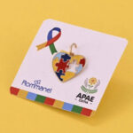 Rommanel lança pingente especial pelo Abril Azul e reforça apoio à conscientização sobre o autismo